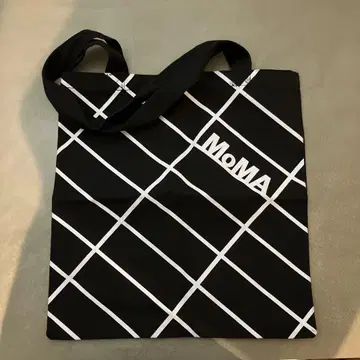 MoMA 토트백