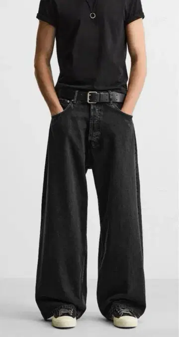 ZARA 슈퍼 배기 핏 청바지