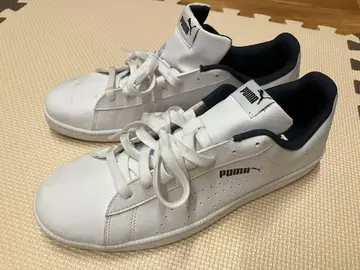 PUMA 화이트 스니커즈
