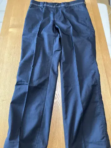 DKNY 블랙 슬랙스 32