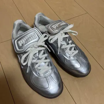emmi x PUMA PALERMO PREMIUM