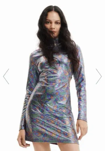 Desigual 메탈릭 숏 원피스 데시구알 원피스 드레스
