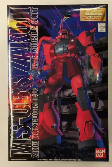 반다이 MG 1/100 기동전사 건담 MS06-S 자쿠 II