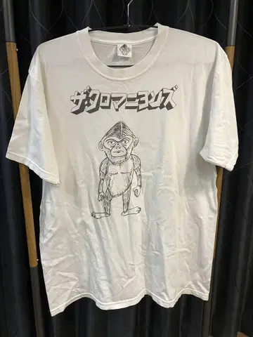 더 크로마니온즈 티셔츠 화이트