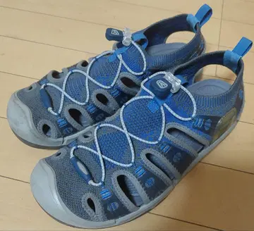 KEEN 아웃도어 샌들 블루