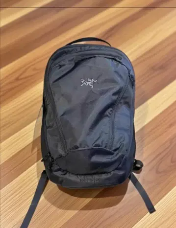 미사용 ARC'TERYX Mantis 26L 블랙 데이팩