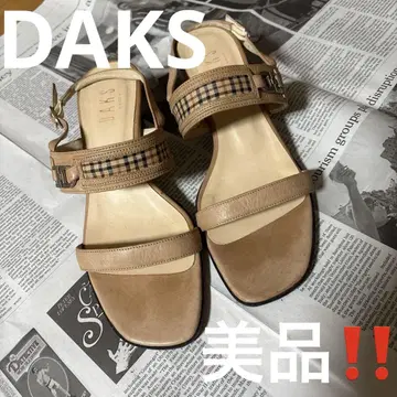 [새상품급] DAKS 베이지 체크 무늬 스트랩 샌들