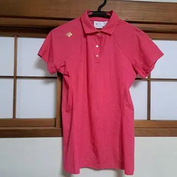 데상트 골프 셔츠 L 사이즈