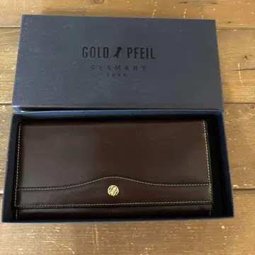 미사용품 GOLD PFEIL 골드파일 소가죽 천연 가죽 장지갑 독일