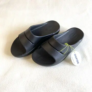 완판 OOFOS OOahh 리커버리 샌들 27cm