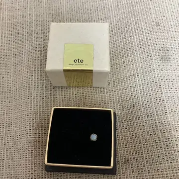 ete 오팔 스톤 귀걸이(한쪽 귀용)