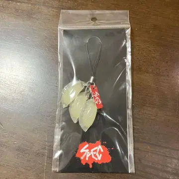 SPEC 스펙  삶은 만두 스트랩  만두 스트랩  토다 에리카  카세 리