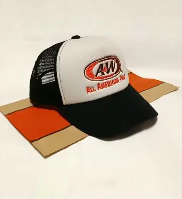 A&W 로고 캡 트래커 캡 메쉬 캡 새상품