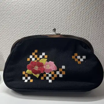 꽃무늬 자수의 블랙 일본 의류용 백