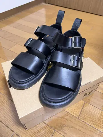 Dr.Martens 닥터마틴 그리폰 샌들 25cm