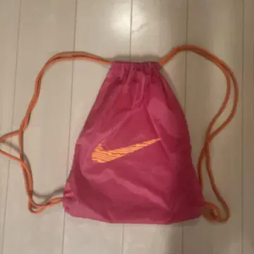 Nike 핑크 냅색