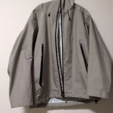 UNITED TOKYO 3 레이어 심 테이프 마운틴 후드티