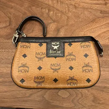 MCM Limited Edition 가죽 파우치