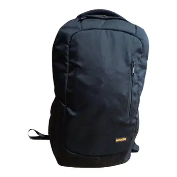컨디션 최상 Incase 인케이스 Daypack 블랙 백팩 대용량