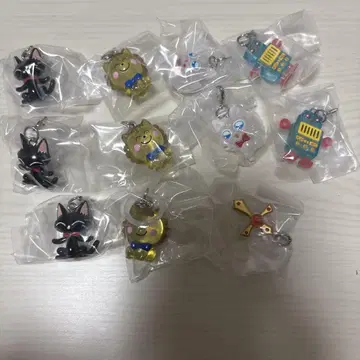 리본 70주년 메지루시 액세서리