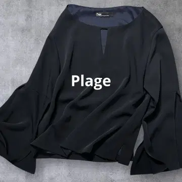 플라주 미품 오케이션 엘레강트 플레어 슬리브 부드러운 블라우스 네이비