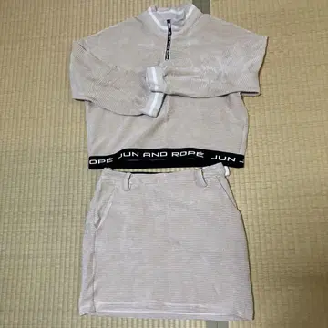 JUN AND ROPE 아이보리 셋업