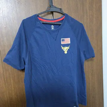 Under Armour Project Rock 네이비 T셔츠