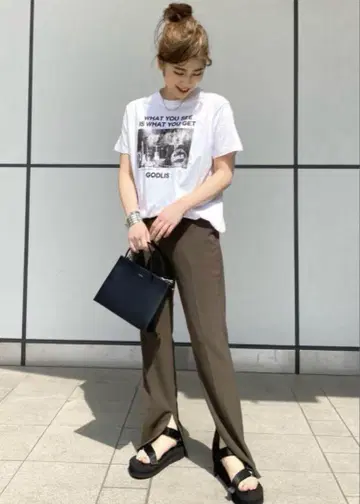 AP 스튜디오 인사이트 슬릿 팬츠