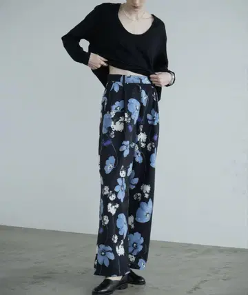 CLANE MULTICOLORED FLOWER WIDE PANTS