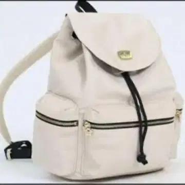 [ 새상품급 ] MARY QUANT 아이보리 나일론 백팩