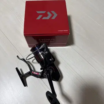 Daiwa CYGNUS 3000LBD 스피닝 릴