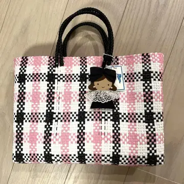 새상품급 파미리아 메르카도 백 핑크