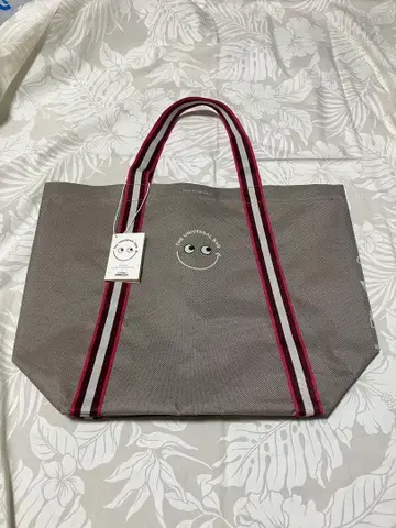 안야 힌드마치 x 세이죠이시이 유니버셜 백 미사용 새상품