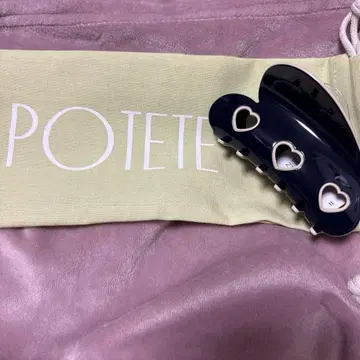 POTETE 하트형 헤어 클립 네이비