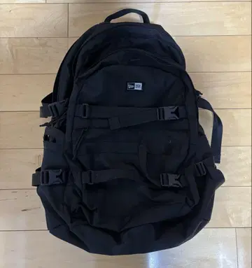 New Era 블랙 백팩 35L
