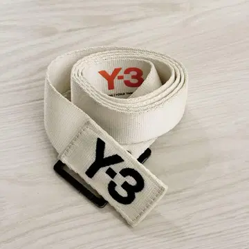 Y-3 화이트 벨트