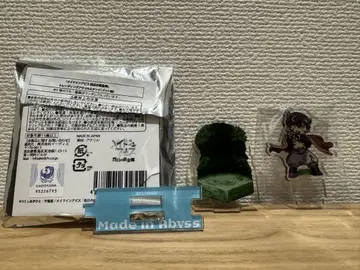 레그 메이드 인 어비스 아크릴 스탠드 도트 그림