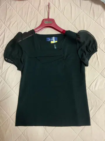 새상품급 M'S GRACY 블랙 반팔 니트탑