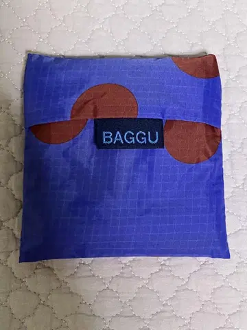 미품 BAGGU 바구 물방울 무늬 스탠다드 에코백