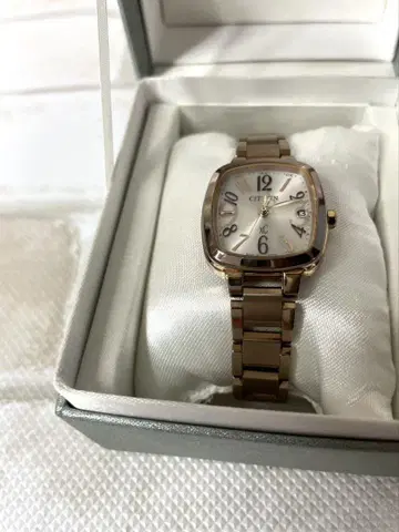 CITIZEN XC 크로스씨 H058-T018611 솔라 전파 시계