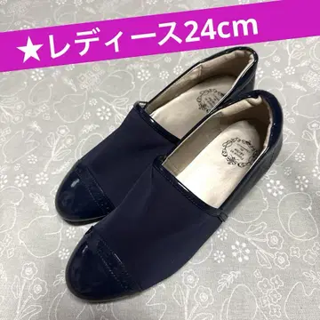 즉시 구매 가능 네이비 여성용 펌프스 1점