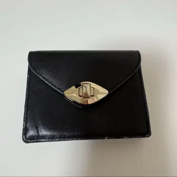 FURLA 삼각 접이식 지갑