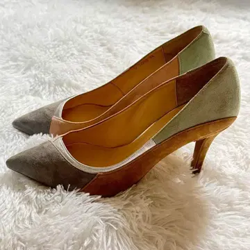 DIANA 스웨이드 포인트 토 펌프스 멀티 컬러 24cm