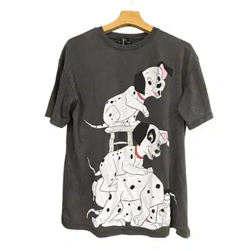 Bershka 101마리 강아지 티셔츠 새상품 S