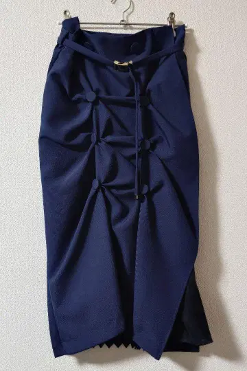CLEANA 트렌치 스커트