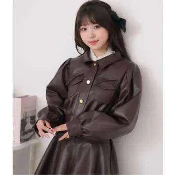 ems RETROGIRL 가죽 셋업 브라운