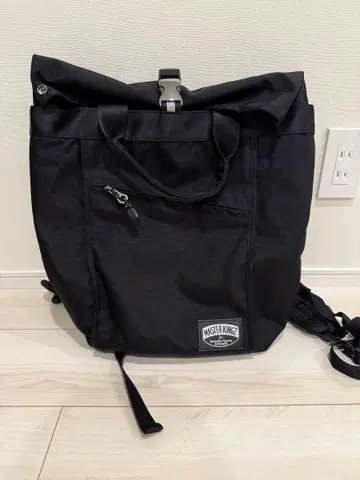 MASTER KINGZ 블랙 백팩