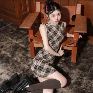 Darich 체크 자카드 슬리브리스 니트 미니 원피스