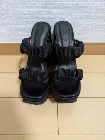 새상품급 다리치 샌들