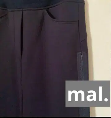 mal. 사이드 지퍼 본딩 스커트